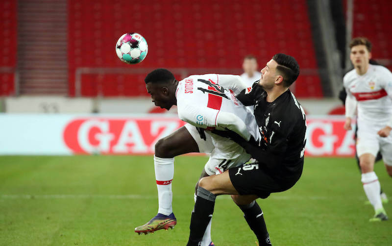Im Pokal kommt es zum Duell zwischen Wamangituka (Stuttgart) und Bensebaini (Gladbach)