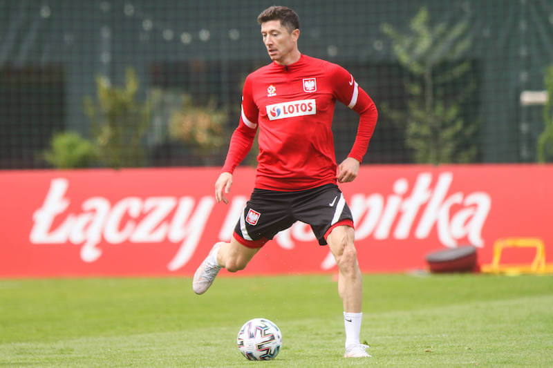 Robert Lewandowski trifft im ersten EM-Spiel mit Polen auf die Slowakei