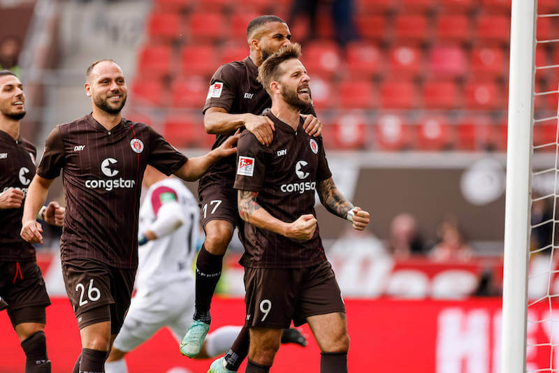 Burgstaller hat bei St. Pauli voll eingeschlagen