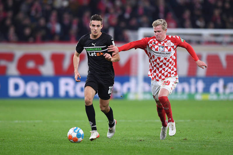 Neuhaus hofft auf einen Startelfeinsatz gegen Fürth