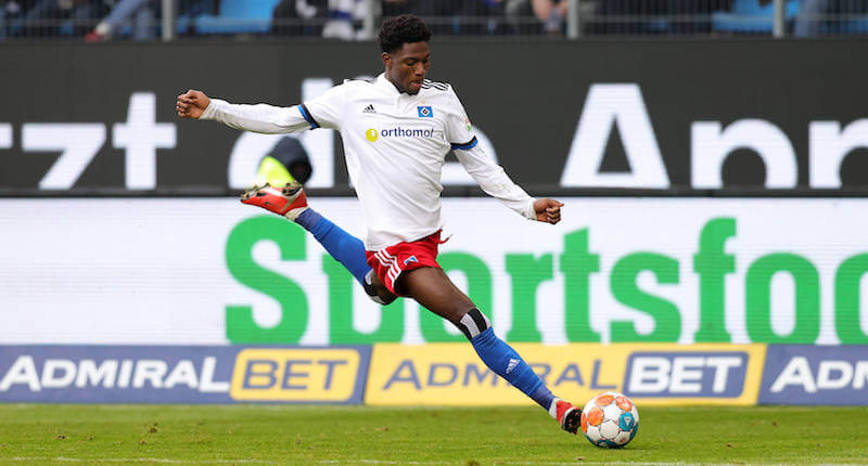 Faride Alidou im Einsatz für den HSV