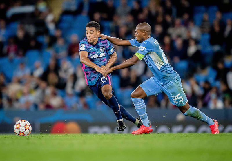 Tyler Adams im Einsatz gegen Fernandinho