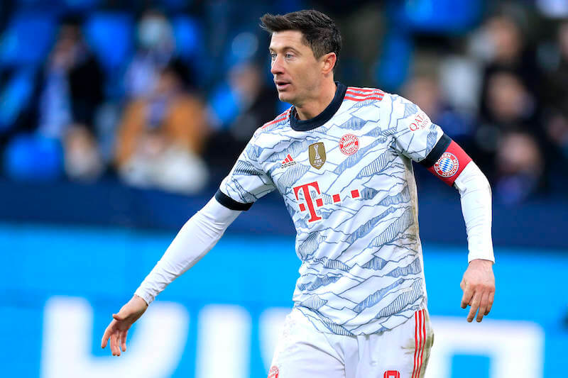 Lewy visiert Tor 27 in der Liga an
