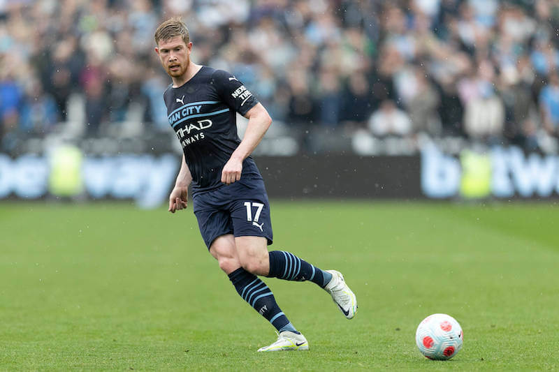 De Bruyne braucht noch einen Sieg mit City um Meister zu werden